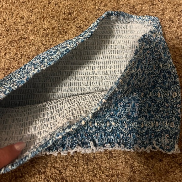 2 Piece Set - Picture 3 of 8